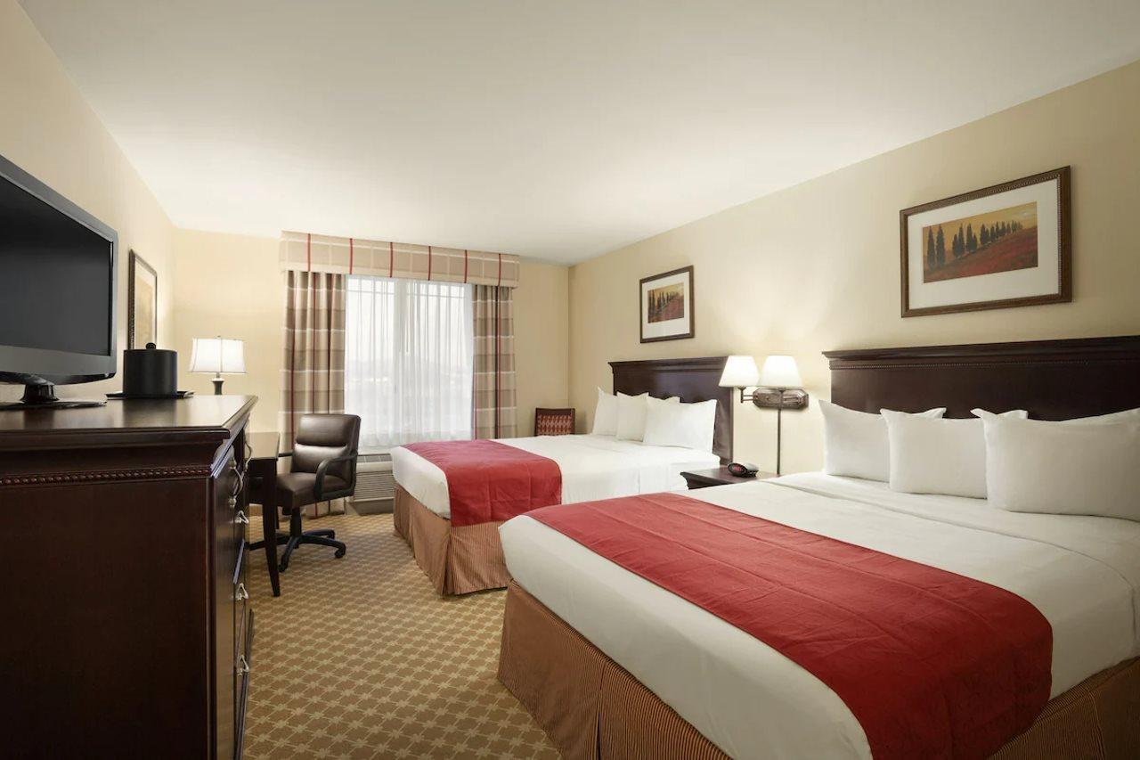 Holiday Inn & Suites - Barstow By Ihg Exterior foto